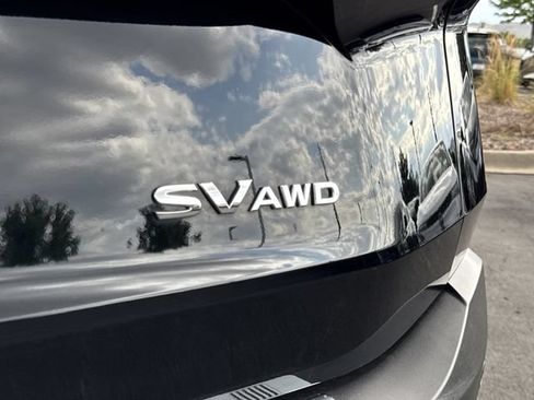 Used 2023 Nissan Rogue SV AWD/4WD image 20