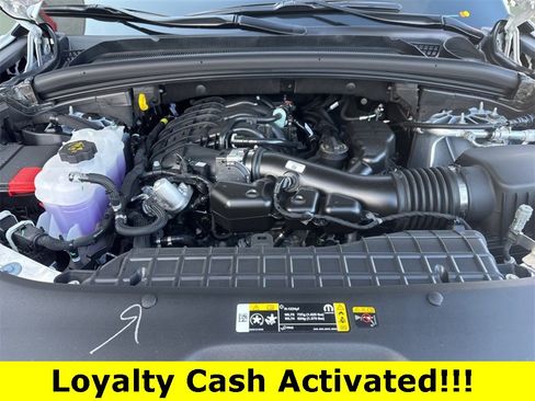 New 2025 Jeep Grand Cherokee Altitude image 39