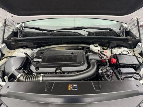 Used 2023 Buick Envision Avenir image 17