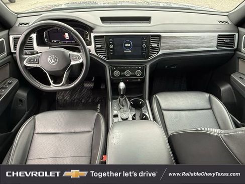Used 2022 Volkswagen Atlas Cross Sport SE AWD/4WD image 11