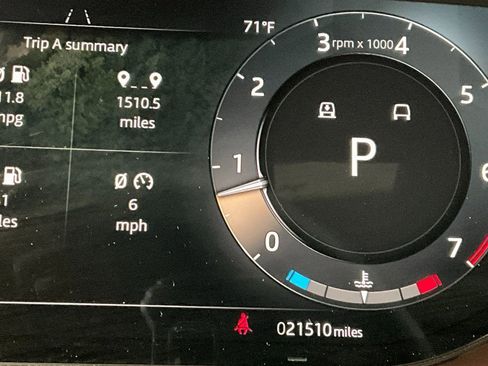 Certified 2024 Land Rover Range Rover Sport Dynamic SE image 17