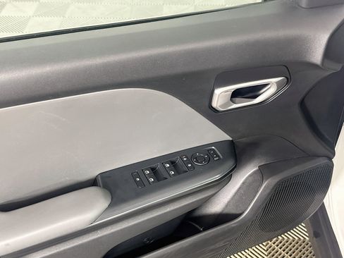 Used 2025 Kia K4 FWD image 15