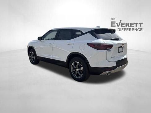New 2026 Chevrolet Blazer LT FWD image 5