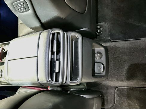 Used 2025 Genesis GV80 2.5T Standard AWD/4WD image 27