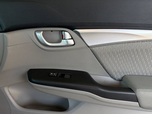 Used 2014 Honda Civic EX image 19