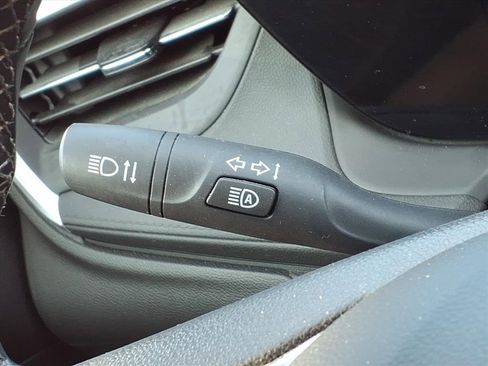 Used 2024 Buick Encore GX Preferred image 24