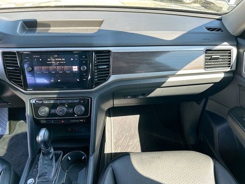 Used 2019 Volkswagen Atlas SEL image 20