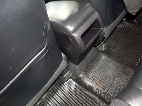 Used 2017 Toyota Camry SE image 23