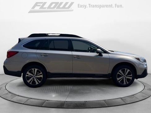 Used 2019 Subaru Outback 2.5i Limited image 10