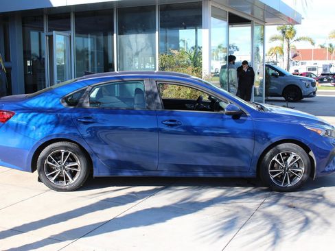 Certified 2024 Kia Forte LXS w/ LXS Technology Package image 10