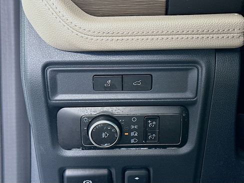 Used 2023 Ford Expedition Max Limited AWD/4WD image 10