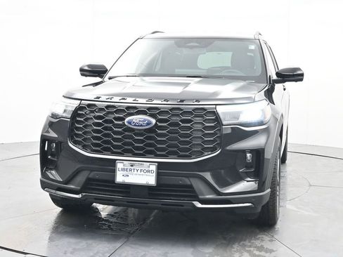 New 2026 Ford Explorer ST-Line w/ ST-Line Street Pack image 2