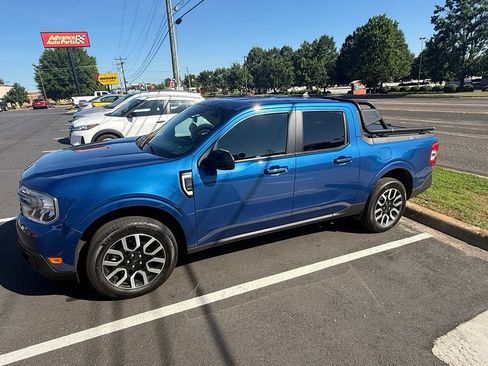 Used 2024 Ford Maverick Lariat FWD image 2