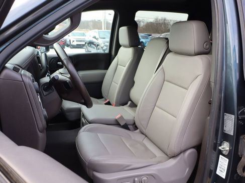 Used 2019 Chevrolet Silverado 1500 LTZ image 27