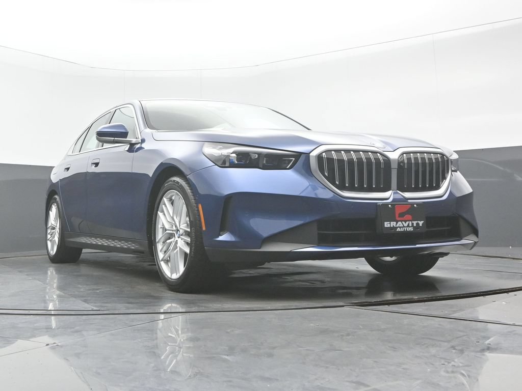 Used 2024 BMW 530i xDrive w/ Premium Package AWD/4WD image 30