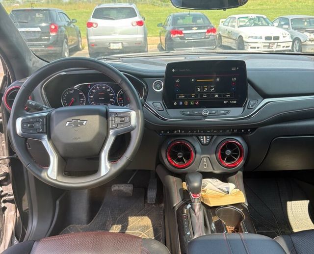 Used 2023 Chevrolet Blazer RS w/ Driver Confidence II Package AWD/4WD image 7
