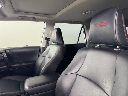 Used 2021 Toyota 4Runner Venture w/ Moonroof Package image 3