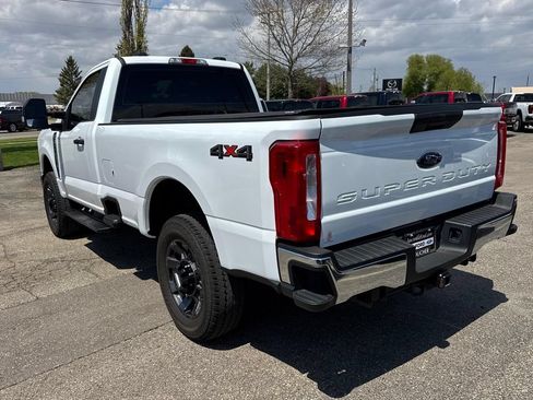 Certified 2024 Ford F250 XL w/ Snow Plow Prep Package AWD/4WD image 4
