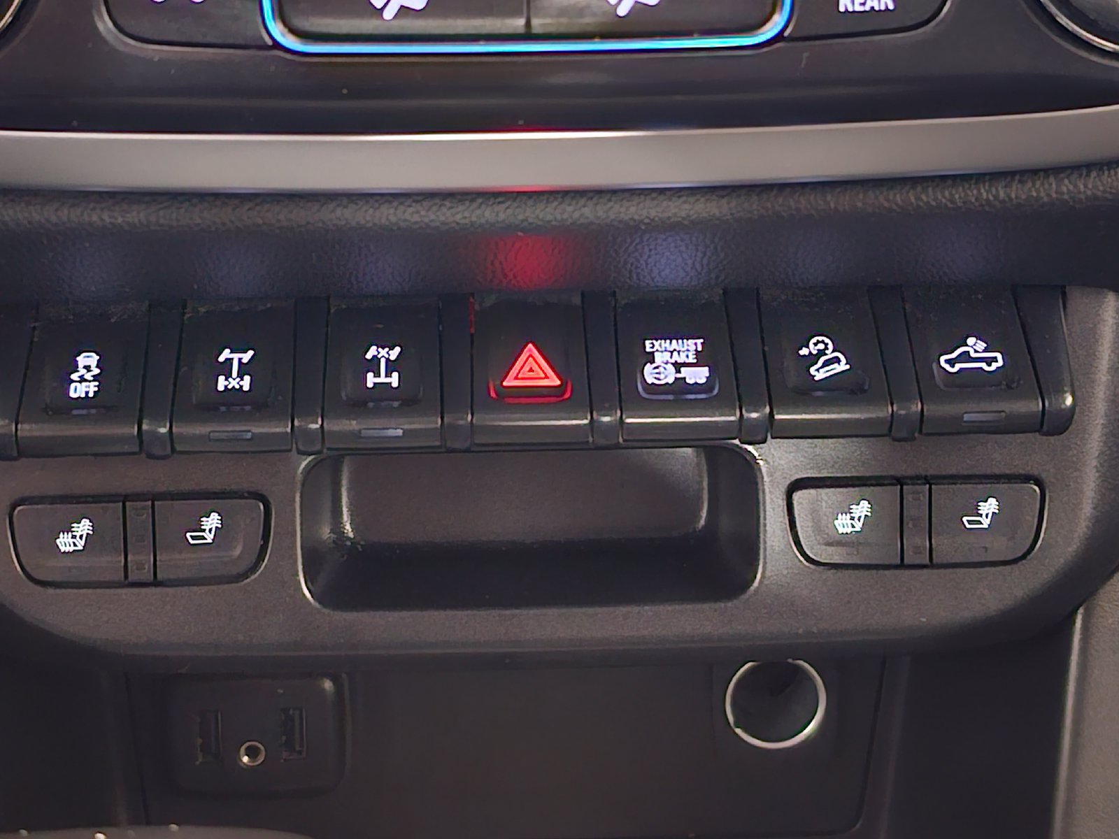 Used 2020 Chevrolet Colorado ZR2 AWD/4WD image 13