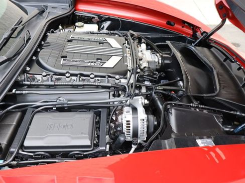 Used 2015 Chevrolet Corvette Z06 w/ 2LZ Preferred Equipment Group RWD image 33