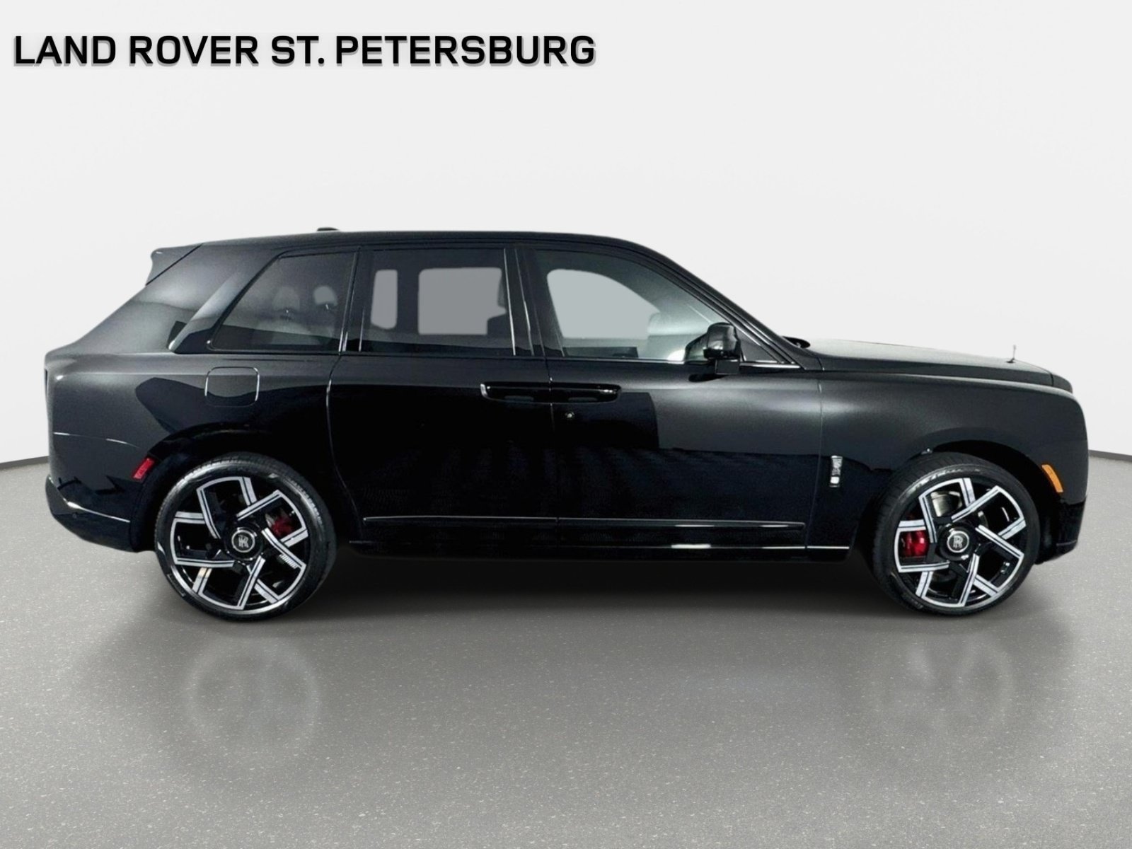 Used 2026 Rolls-Royce Cullinan Black Badge AWD/4WD image 4