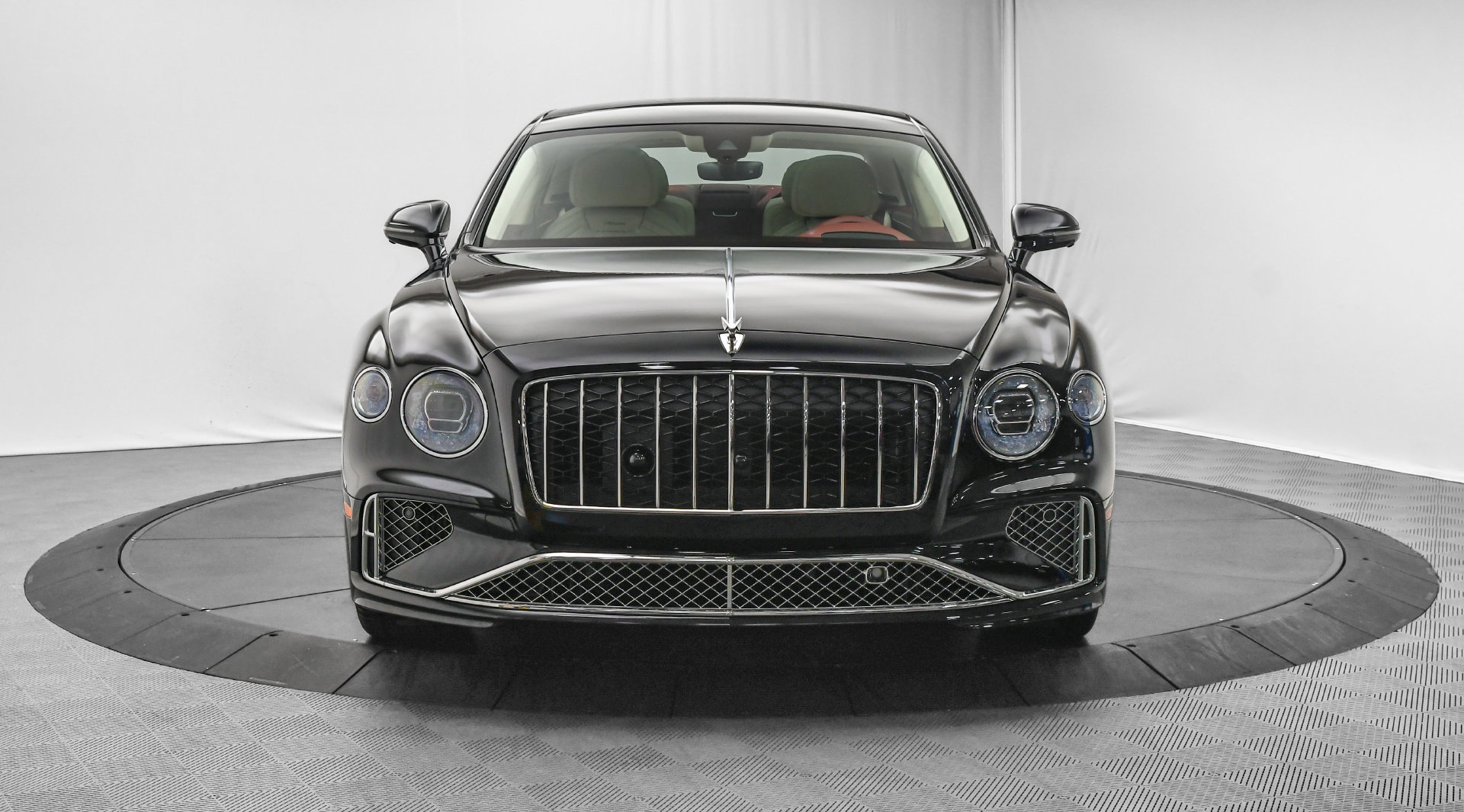 New 2026 Bentley Flying Spur V8 AWD/4WD image 7