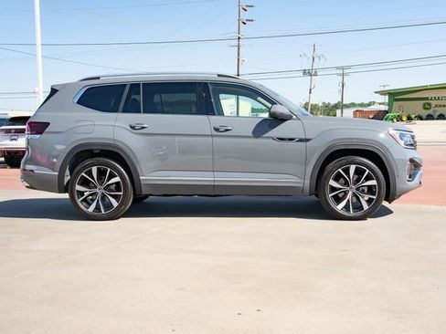 New 2026 Volkswagen Atlas SEL Premium R-Line AWD/4WD image 7