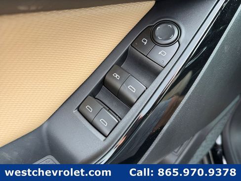 New 2026 Chevrolet Equinox ACTIV w/ Safety and Technology Package FWD image 27