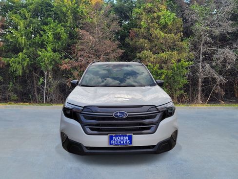 New 2026 Subaru Forester Premium AWD/4WD image 2