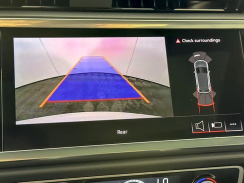 Used 2025 Audi Q3 2.0T Premium w/ Convenience Package image 18