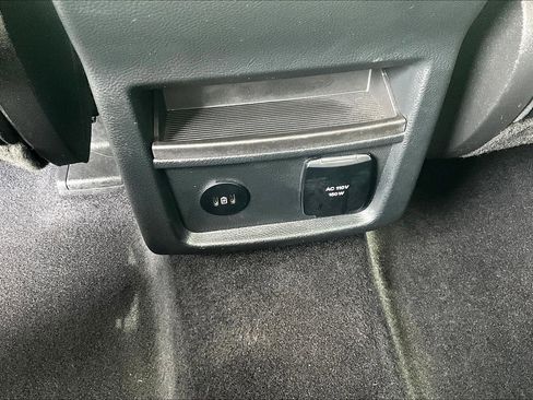 Used 2023 Ford Edge SEL w/ Convenience Package image 39