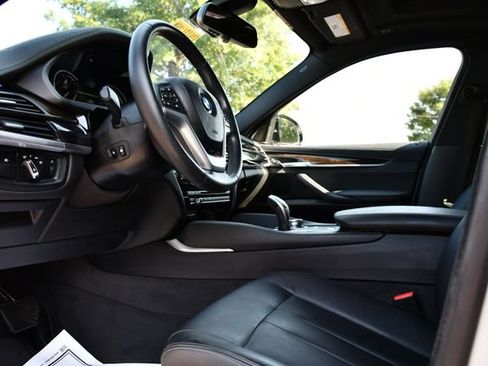 Used 2018 BMW X6 xDrive35i AWD/4WD image 16