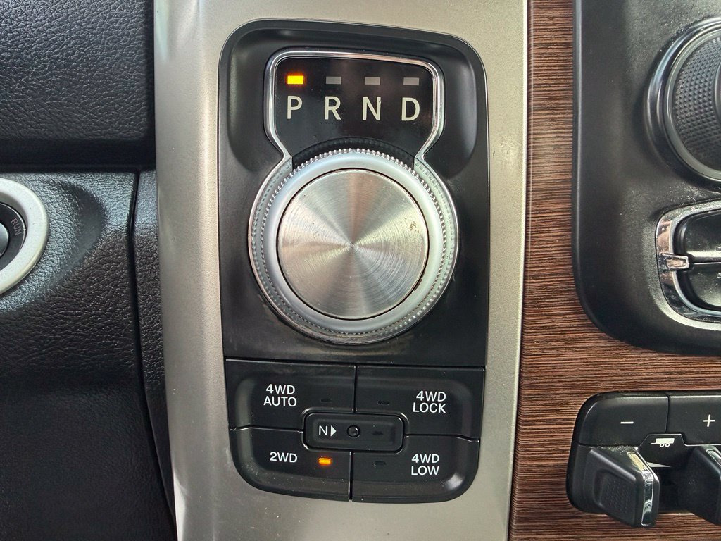 Used 2016 RAM 1500 Laramie AWD/4WD image 9