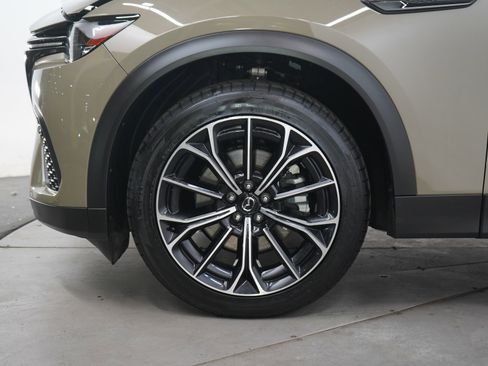 Used 2025 MAZDA CX-70 Plug-In Hybrid w/ Premium Plus AWD/4WD image 32