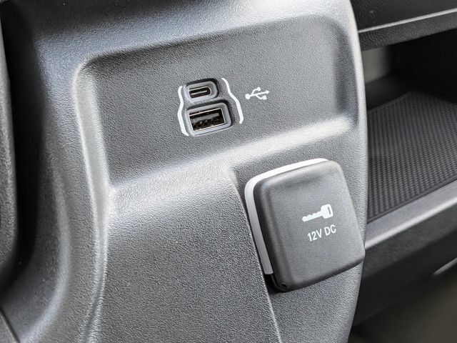 New 2026 RAM ProMaster 3500 w/ Convenience Group FWD image 20