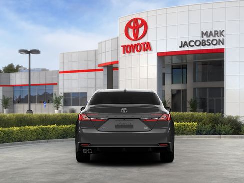 New 2026 Toyota Camry SE w/ Convenience Package FWD image 8