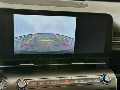 Used 2025 Hyundai Kona SEL FWD image 22