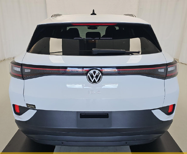 Used 2023 Volkswagen ID.4 Pro RWD image 5