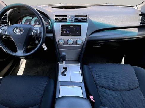 Used 2009 Toyota Camry SE FWD image 15