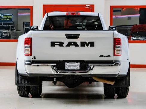 Used 2024 RAM 3500 Big Horn image 11
