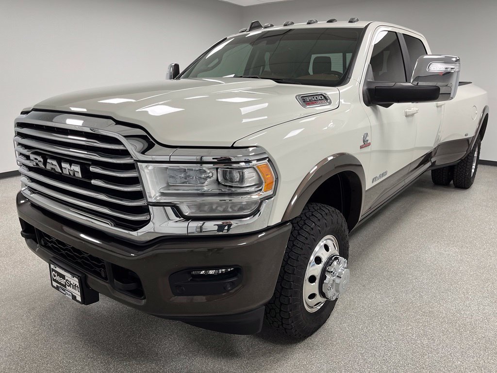Used 2024 RAM 3500 Limited w/ Safety Group AWD/4WD image 4