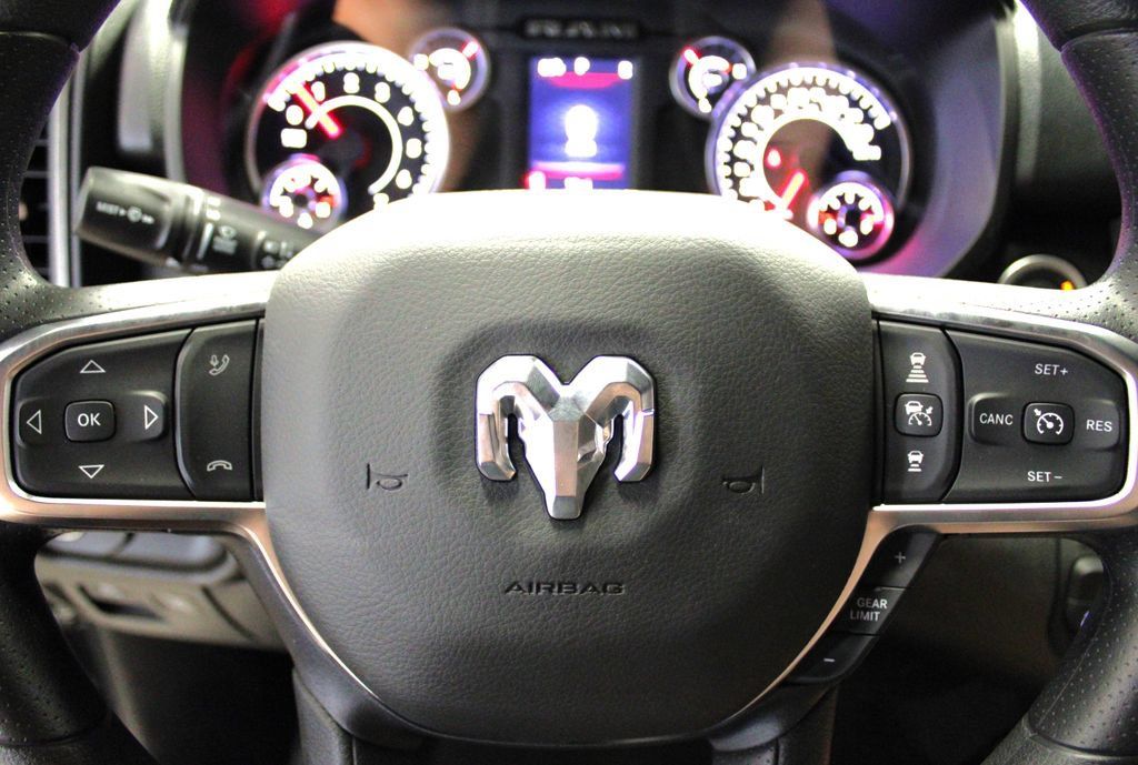 New 2026 RAM 1500 Tradesman AWD/4WD image 12