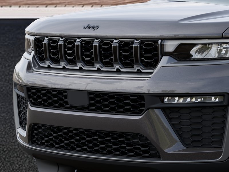 New 2026 Jeep Grand Cherokee L Limited w/ Limited Altitude Package AWD/4WD image 11