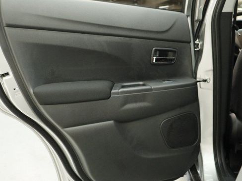 New 2026 Mitsubishi Outlander Sport LE AWD/4WD image 25