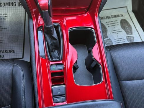 Used 2018 Honda Accord Sport image 15