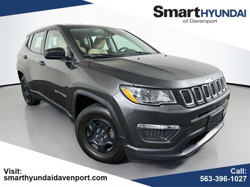 Used 2019 Jeep Compass Sport w/ Cold Weather Group FWD image 1