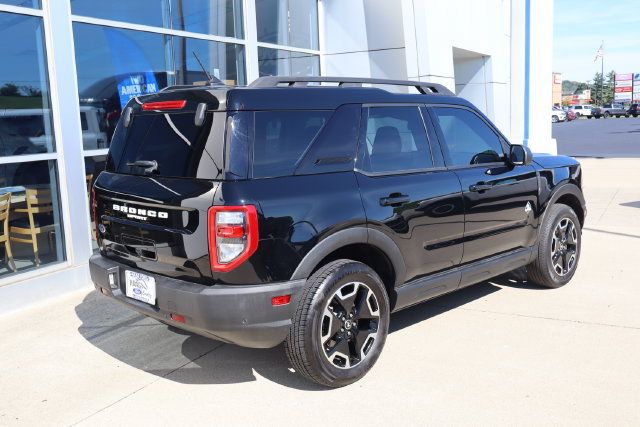 Certified 2023 Ford Bronco Sport Outer Banks w/ Tech Package AWD/4WD image 3