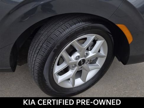 Certified 2025 Kia Soul LX w/ LX Technology Package FWD image 6