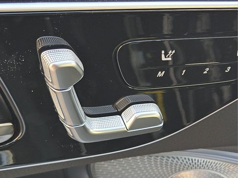 New 2026 Mercedes-Benz CLE 450 4MATIC Coupe image 17