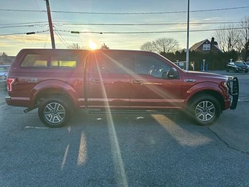 Used 2016 Ford F150 XLT w/ Equipment Group 302A Luxury image 6